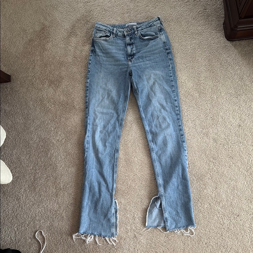 Zara Women's Light Blue Straight Leg Jeans